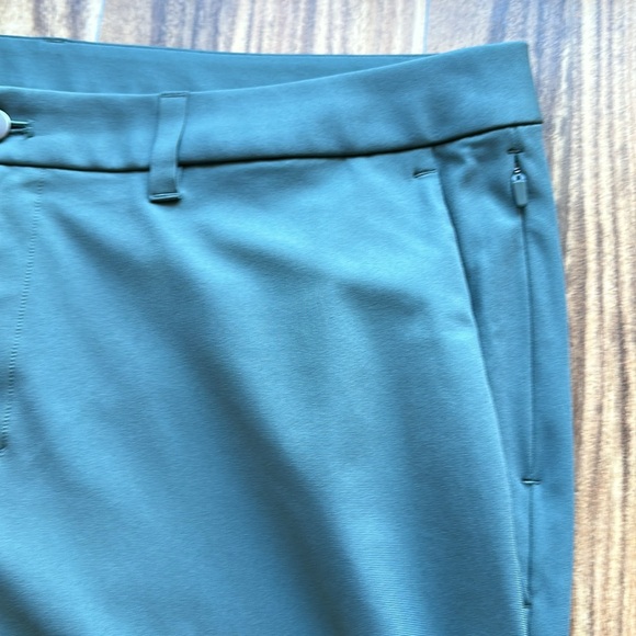 Lululemon Commission pants | size 38” x 31” - Picture 3 of 9